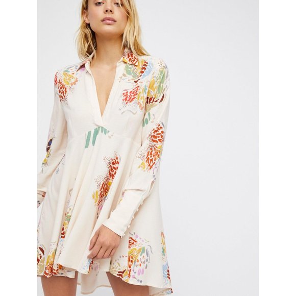 Free People Dresses & Skirts - FREE PEOPLE Ivory Field of Butterflies Tunic. sz XS